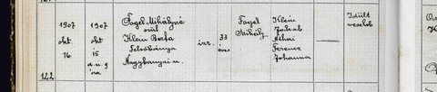 Death of Berta Klein, wife of Mihály Fogel, Felsőbánya, 15 October 1907, act 122, aged 33. Her father is entered as Jakab Klein, corrected i
