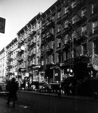 48 Clinton Street, Lower East Side, about 1940: the address to which Malka Wahrsager and her children came in September 1927.