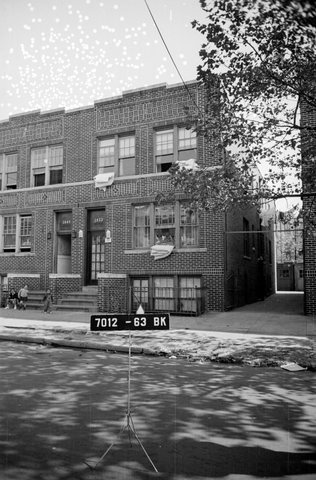 2853 West 28th Street, Coney Island, Brooklyn, about 1940: the address of Rose Eilender, widowed, with Joseph and Frieda in the 1940 census.