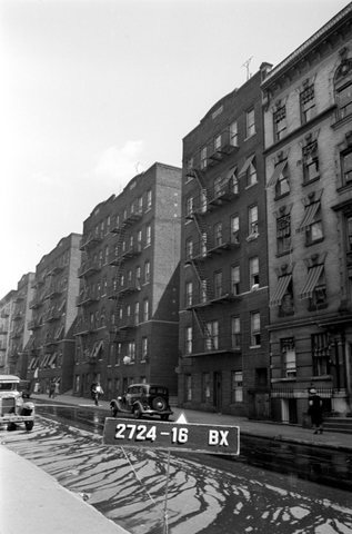 986 Fox Street, Bronx, about 1940: Alex Brecher’s address in 1937, a few doors from his parents at no. 972.