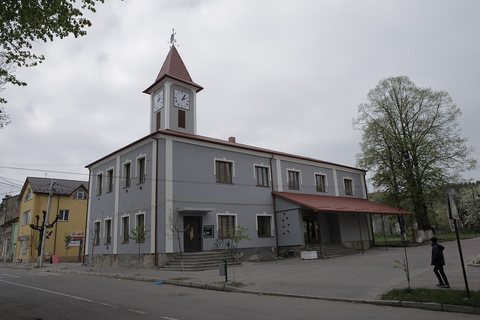 The town hall of Chyrów, photographed in 2017.