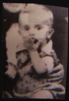 Usher (Asher) Brecher, born 1940 in Grosswardein (Oradea), son of Nachum Ze’ev and Minda, named for his grandfather R’ Asher.