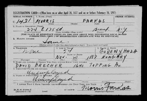 Morris Farkas’s 1942 registration card, the Bronx: born 20 November 1887 in Gödényháza, Hungary, living at 274 East 175th Street — and naming as his contact Dav