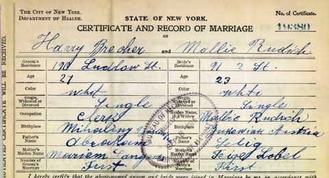 Marriage of Harry Brecher, son of Abraham Brecher and Miriam Langsner, born at Mihăileni, to Mollie Rudich of Bukovina, daughter of Selig Ru