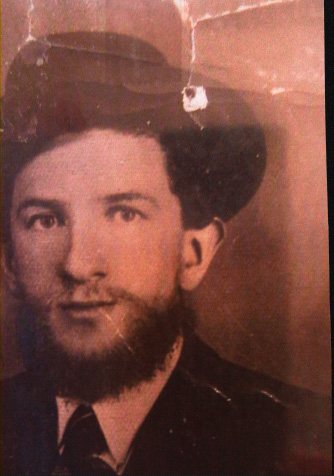 Yosef (Yossel) Brecher, son of Asher and Pesel.